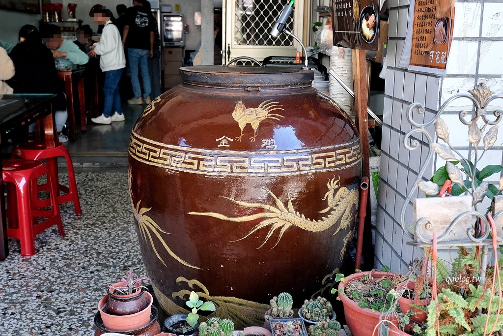 南投埔里︱本味瓦罐煨湯．以大甕炭火慢燉12小時小瓦罐煨湯，超過10種湯品選擇 @QQ的懶骨頭