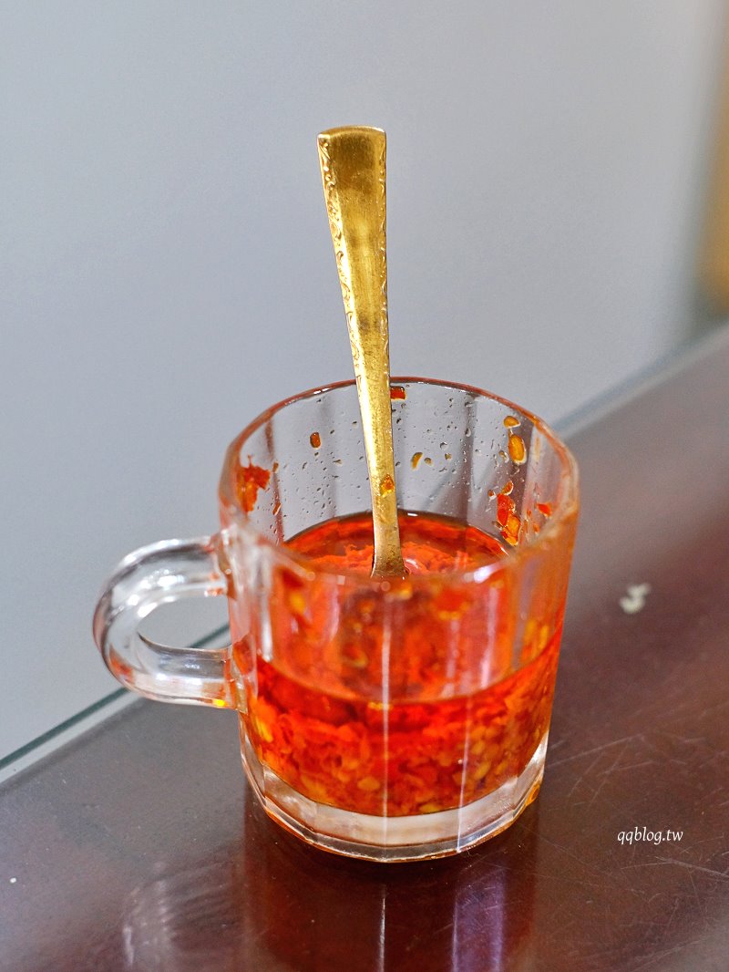 南投埔里︱本味瓦罐煨湯．以大甕炭火慢燉12小時小瓦罐煨湯，超過10種湯品選擇 @QQ的懶骨頭