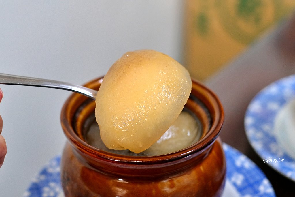 南投埔里︱本味瓦罐煨湯．以大甕炭火慢燉12小時小瓦罐煨湯，超過10種湯品選擇 @QQ的懶骨頭