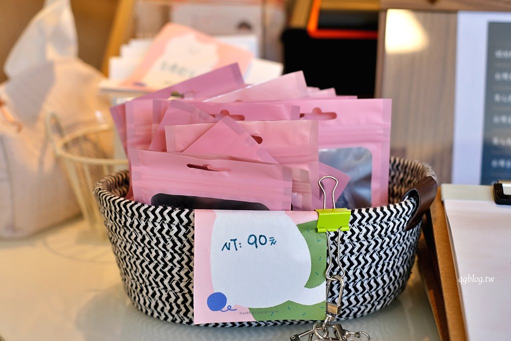 嘉義東區|洛澄-茶品店.可愛貓咪坐陪的咖啡館 @QQ的懶骨頭 嘉義東區|洛澄-茶品店.可愛貓咪坐陪的咖啡館 @QQ的懶骨頭