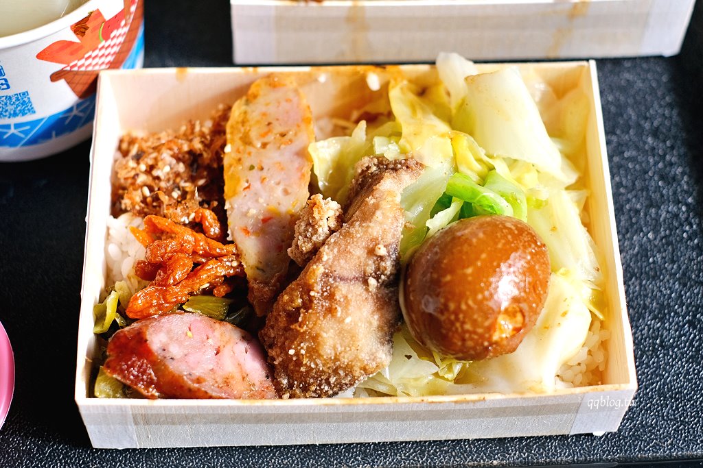 嘉義竹崎︱鐵道山城懷舊鐵路便當．奮起湖裡的老宅鐵路便當 @QQ的懶骨頭