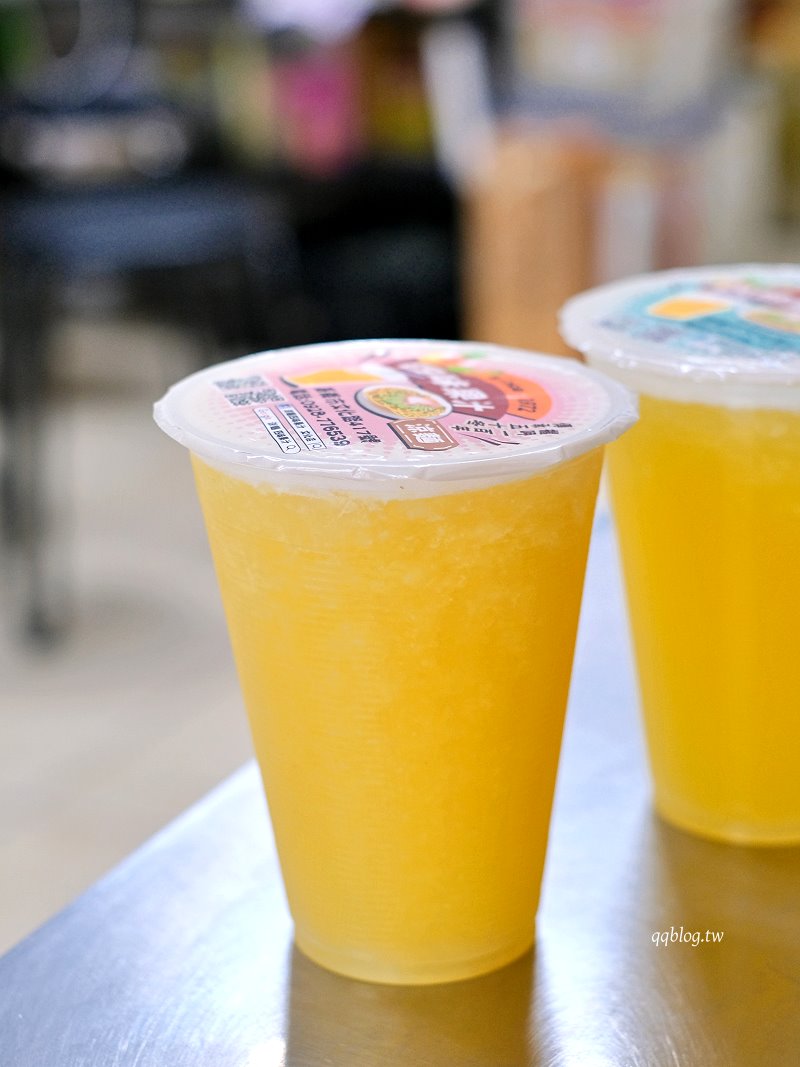 嘉義西區︱涼麵四味果汁 文化店．嘉義人氣小吃，融合麻醬和美乃滋的好味道 @QQ的懶骨頭