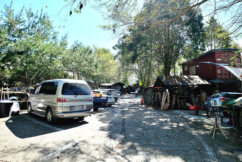 嘉義阿里山︱阿將的家23咖啡館．老闆夫妻一磚一瓦親手打造的石頭屋咖啡館 @QQ的懶骨頭
