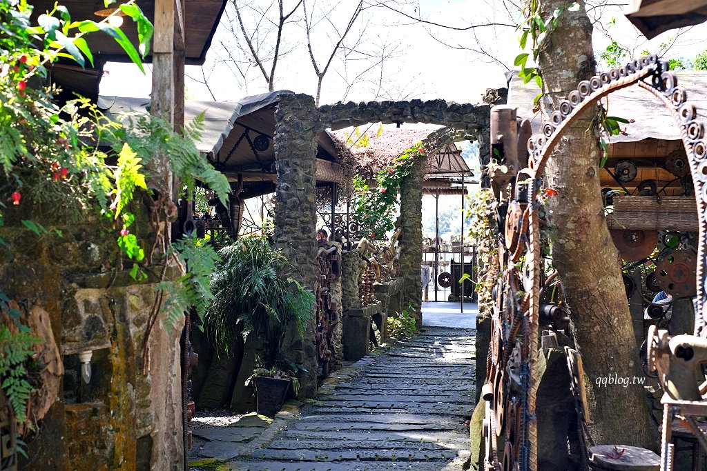 嘉義阿里山︱阿將的家23咖啡館．老闆夫妻一磚一瓦親手打造的石頭屋咖啡館 @QQ的懶骨頭