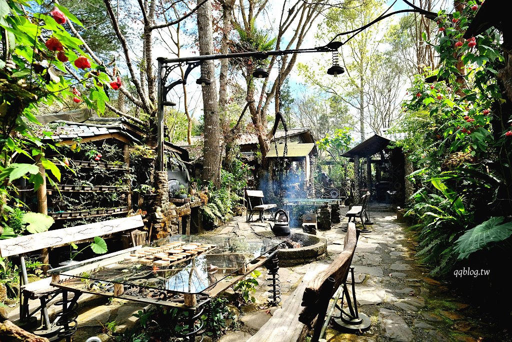 嘉義阿里山︱阿將的家23咖啡館．老闆夫妻一磚一瓦親手打造的石頭屋咖啡館 @QQ的懶骨頭