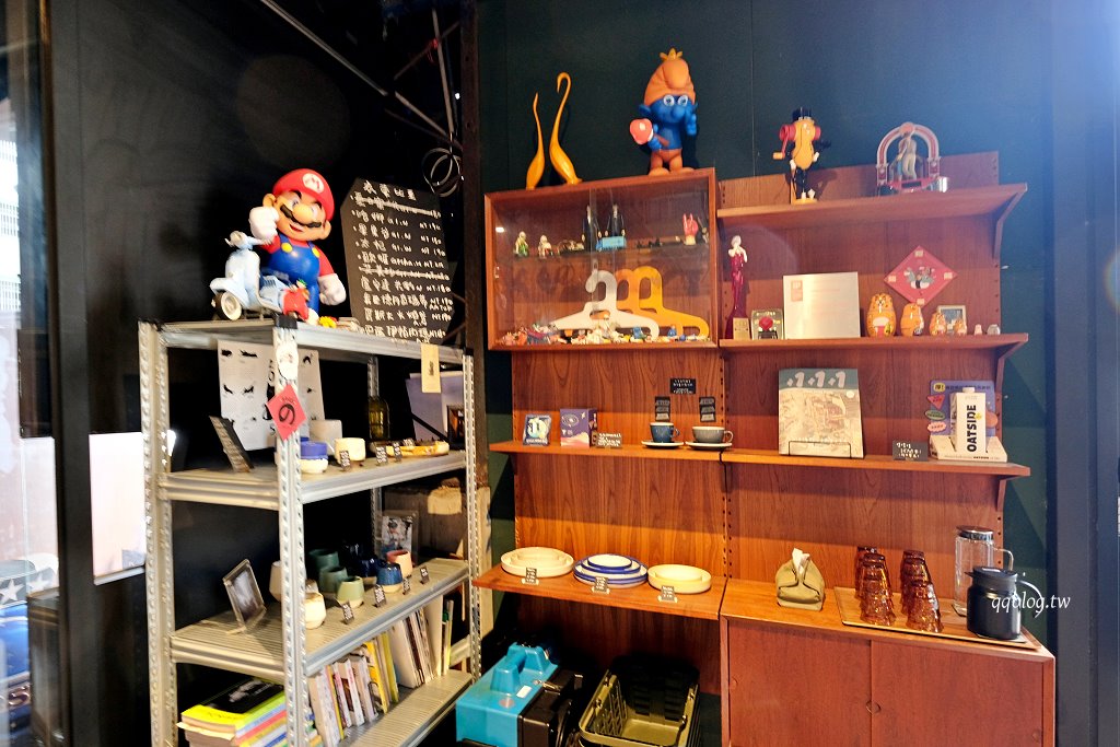 嘉義東區︱往前咖啡製作所 Forward Roasters．老建築新生命，荒廢鐵工廠改造的工業風咖啡館 @QQ的懶骨頭