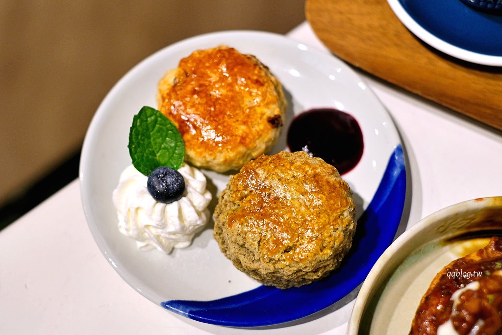 嘉義東區︱往前咖啡製作所 Forward Roasters．老建築新生命，荒廢鐵工廠改造的工業風咖啡館 @QQ的懶骨頭