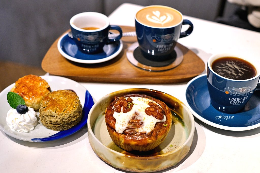 嘉義東區︱往前咖啡製作所 Forward Roasters．老建築新生命，荒廢鐵工廠改造的工業風咖啡館 @QQ的懶骨頭