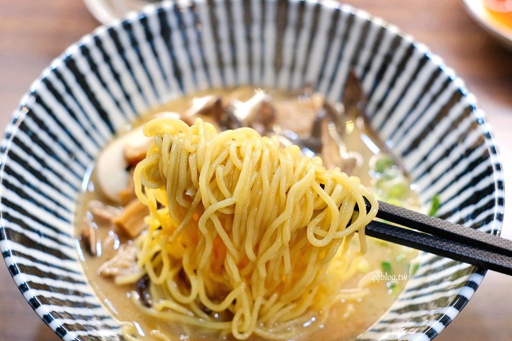 台中豐原︱枟一拉麵．160元起平價拉麵，豐原排隊美食 @QQ的懶骨頭