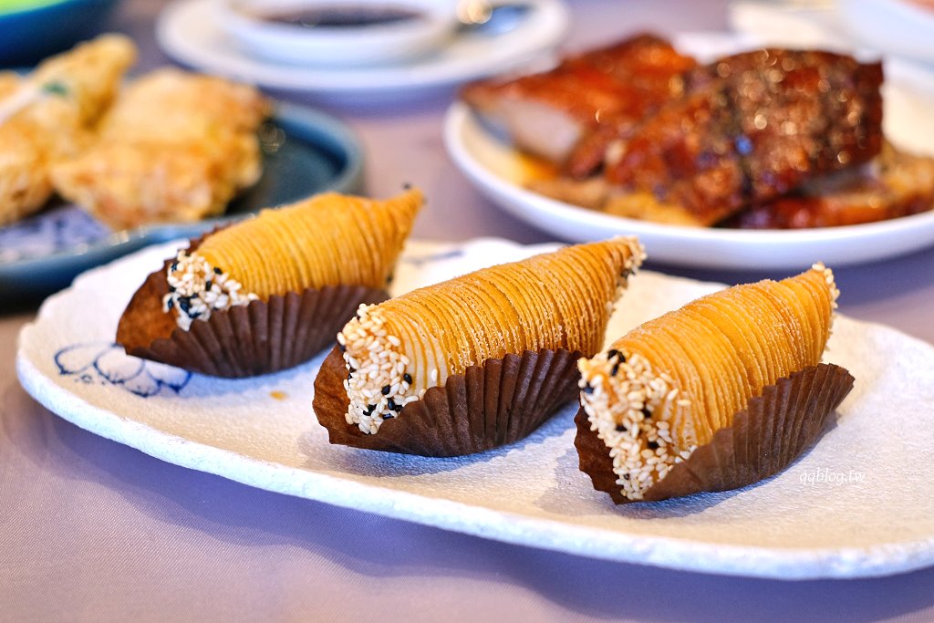 台中西屯︱頂粵吉品．台中頂級粵菜料理，耗資5億打造的婚宴會館，道道精彩 @QQ的懶骨頭