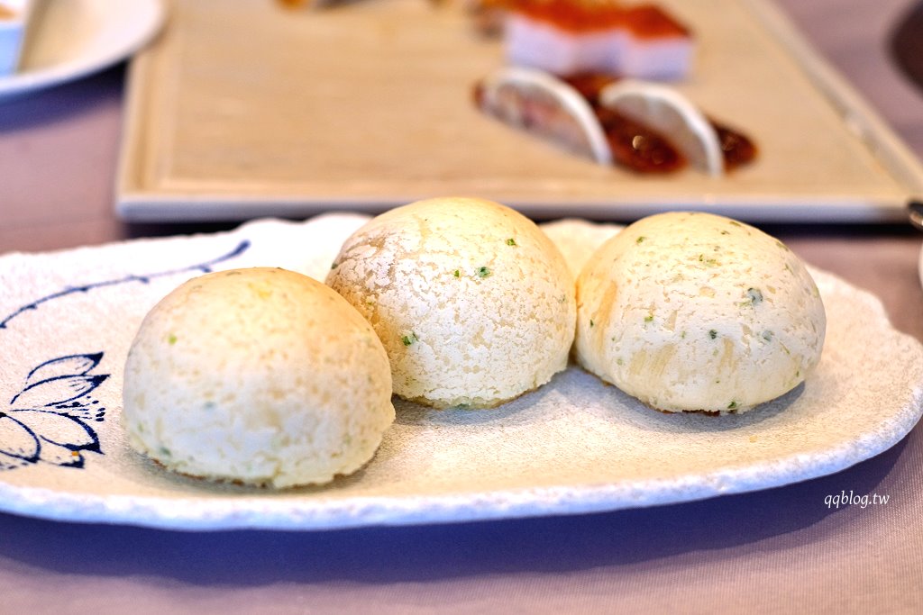 台中西屯︱頂粵吉品．台中頂級粵菜料理，耗資5億打造的婚宴會館，道道精彩 @QQ的懶骨頭