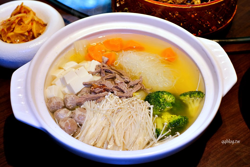 台中南屯︱東方龍古味今品料理．傳統料理融合創新蹦出新滋味，連續多年獲得米其林必比登、指南推薦 @QQ的懶骨頭