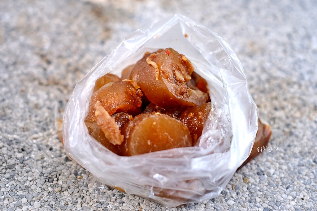 台中大甲︱大甲康家阿嬤ㄟ粉腸．營業超過60年排隊美食，大甲鎮瀾宮美食推薦 @QQ的懶骨頭