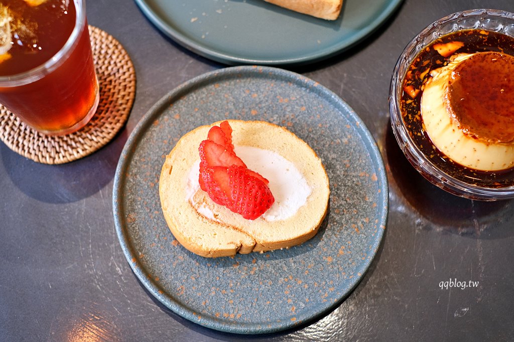 台中烏日︱芃森咖啡 Pansen Coffee．隱身在住宅區裡的咖啡館，近台中高鐵 @QQ的懶骨頭