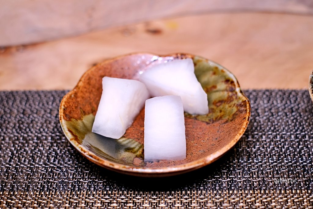 台中南屯︱櫻之舞割烹日本料理．台中低調美味的日本料理，板前坐位欣賞師傅好手藝 @QQ的懶骨頭