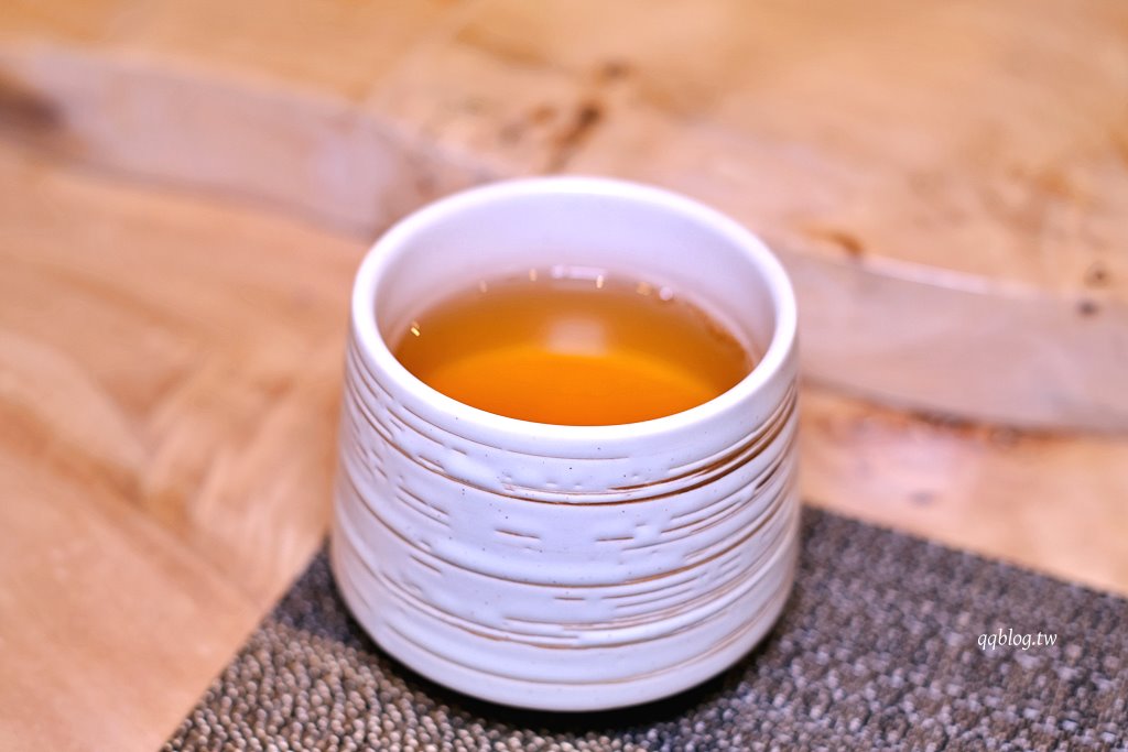 台中南屯︱櫻之舞割烹日本料理．台中低調美味的日本料理，板前坐位欣賞師傅好手藝 @QQ的懶骨頭