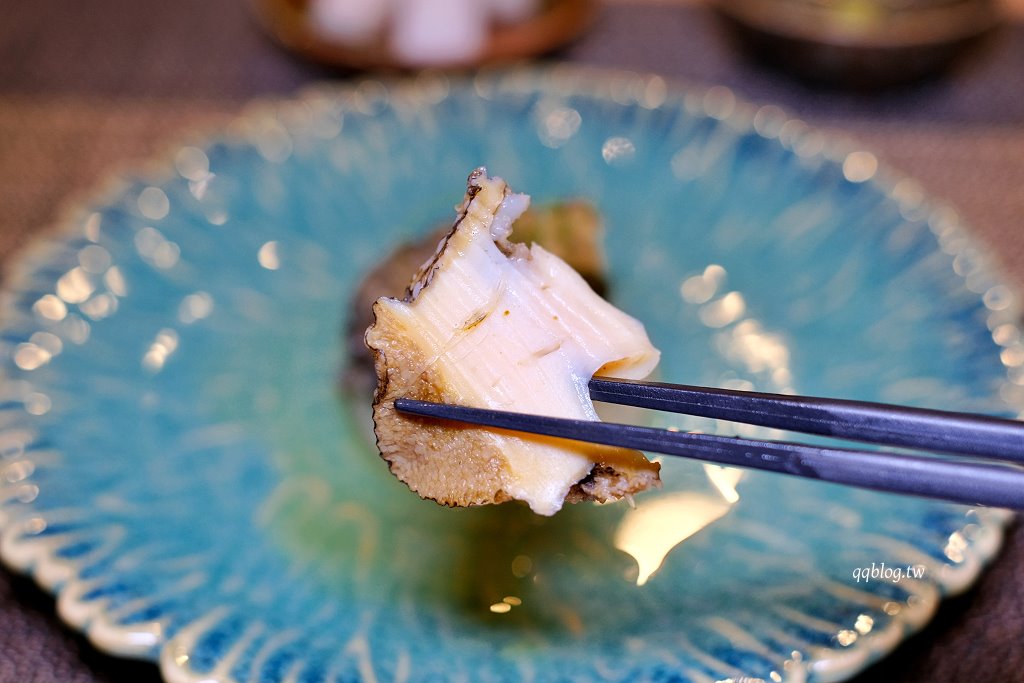 台中南屯︱櫻之舞割烹日本料理．台中低調美味的日本料理，板前坐位欣賞師傅好手藝 @QQ的懶骨頭