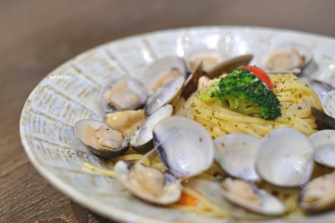 台中豐原︱木林森早午餐．充滿綠意的全天候早午餐，餐點選擇性多，口味也很好 @QQ的懶骨頭