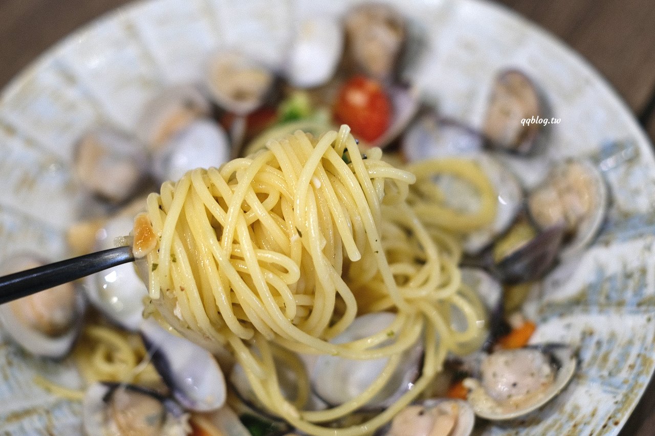 台中豐原︱木林森早午餐．充滿綠意的全天候早午餐，餐點選擇性多，口味也很好 @QQ的懶骨頭
