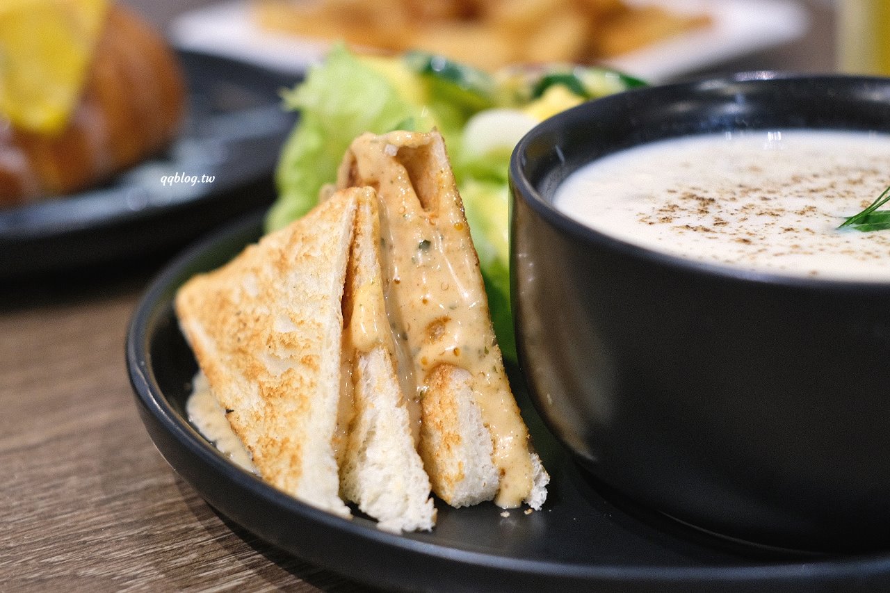 台中豐原︱木林森早午餐．充滿綠意的全天候早午餐，餐點選擇性多，口味也很好 @QQ的懶骨頭