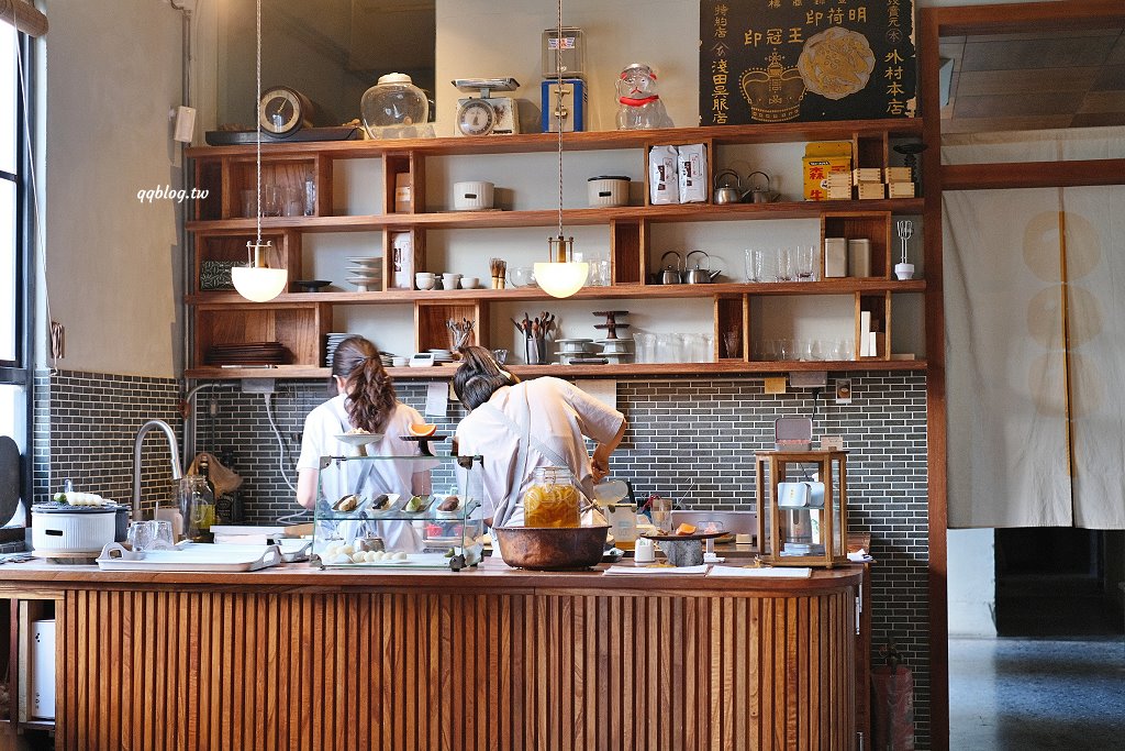 台中西屯︱良心製菓．在塌塌米上享用烤糰子，日式氛圍感十足 @QQ的懶骨頭