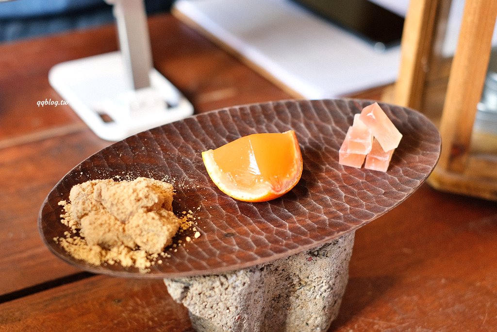 台中西屯︱良心製菓．在塌塌米上享用烤糰子，日式氛圍感十足 @QQ的懶骨頭