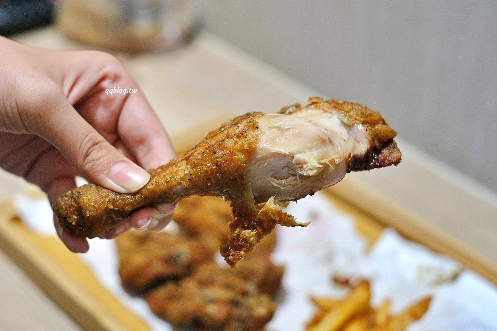 台東︱阿鋐炸雞@正氣店．在地人推薦炸雞專賣店，和藍蜻蜓並列台東必吃炸雞 @QQ的懶骨頭