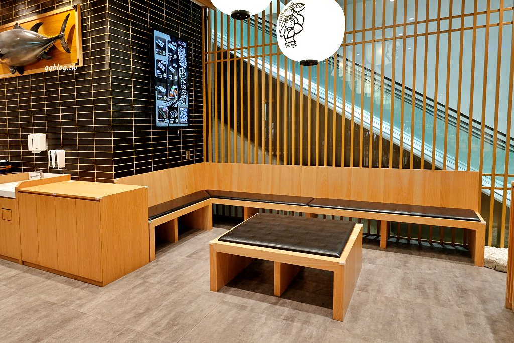 台中西屯︱合點壽司 がってん寿司 台中大遠百店．來自東京崎玉的迴轉壽司，名列日本六大迴轉壽司，新鮮食材口味選擇性多 @QQ的懶骨頭