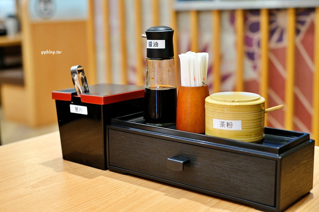 台中西屯︱合點壽司 がってん寿司 台中大遠百店．來自東京崎玉的迴轉壽司，名列日本六大迴轉壽司，新鮮食材口味選擇性多 @QQ的懶骨頭