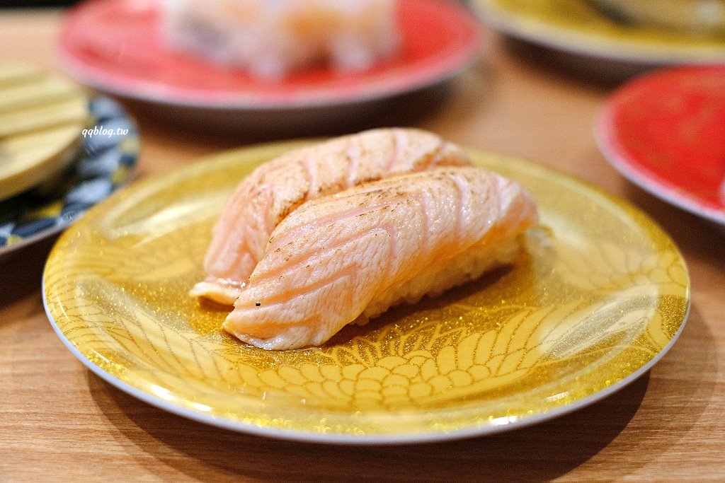 台中西屯︱合點壽司 がってん寿司 台中大遠百店．來自東京崎玉的迴轉壽司，名列日本六大迴轉壽司，新鮮食材口味選擇性多 @QQ的懶骨頭