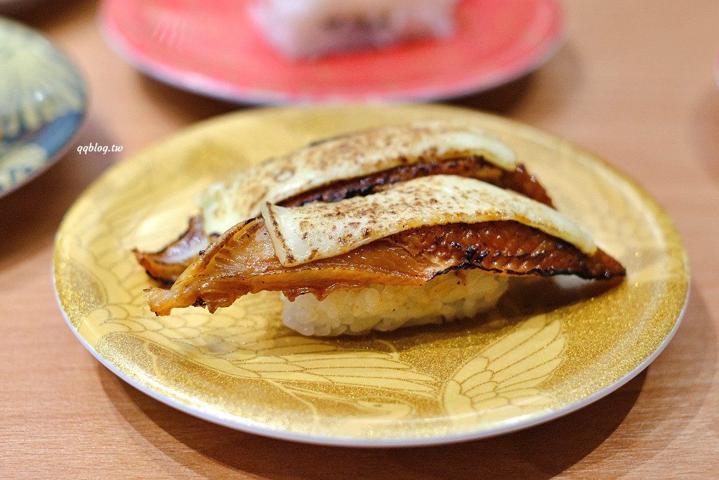 台中西屯︱合點壽司 がってん寿司 台中大遠百店．來自東京崎玉的迴轉壽司，名列日本六大迴轉壽司，新鮮食材口味選擇性多 @QQ的懶骨頭