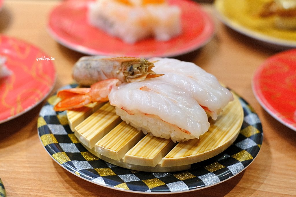 台中西屯︱合點壽司 がってん寿司 台中大遠百店．來自東京崎玉的迴轉壽司，名列日本六大迴轉壽司，新鮮食材口味選擇性多 @QQ的懶骨頭