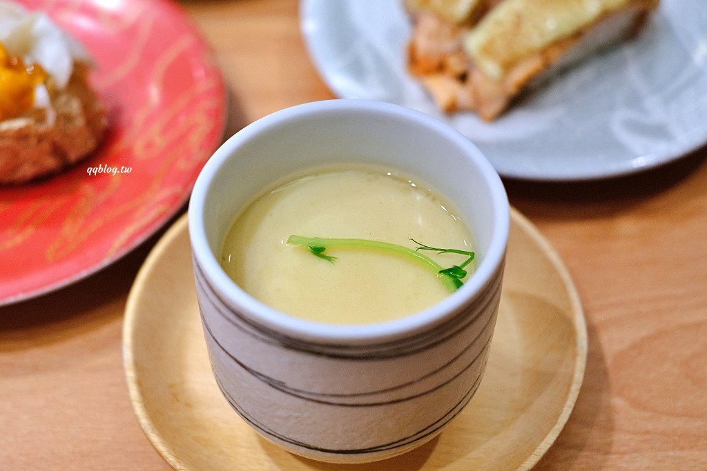 台中西屯︱合點壽司 がってん寿司 台中大遠百店．來自東京崎玉的迴轉壽司，名列日本六大迴轉壽司，新鮮食材口味選擇性多 @QQ的懶骨頭