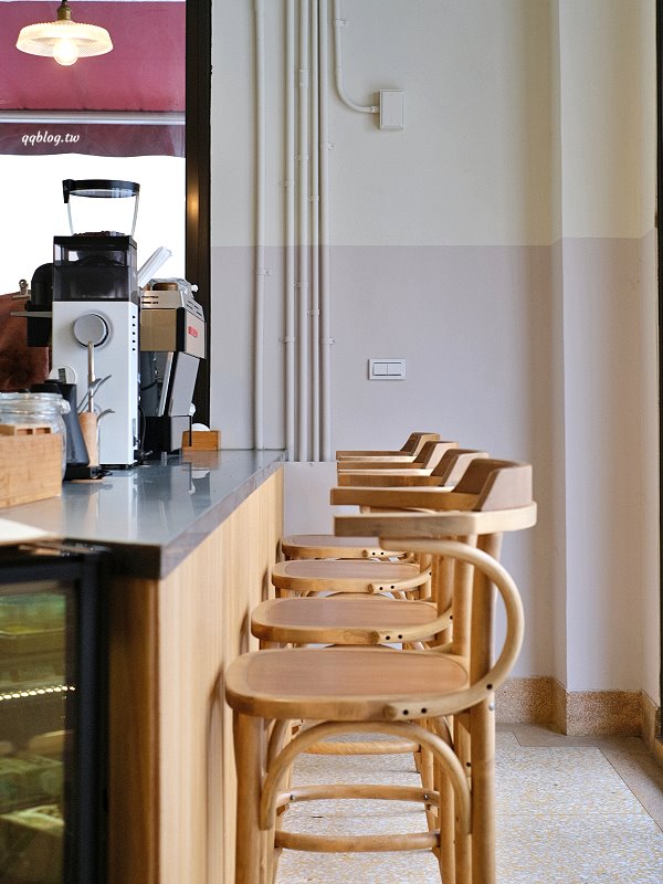 台中西區︱鐵木 Ironwood City.模範街人氣甜點店,選用當季新鮮水果為蛋糕主體 @QQ的懶骨頭 台中西區︱鐵木 Ironwood City.模範街人氣甜點店,選用當季新鮮水果為蛋糕主體 @QQ的懶骨頭