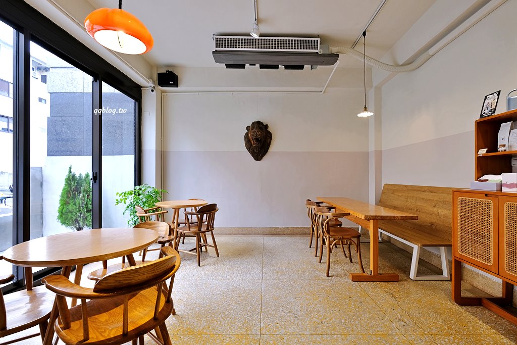 台中西區︱鐵木 Ironwood City.模範街人氣甜點店,選用當季新鮮水果為蛋糕主體 @QQ的懶骨頭 台中西區︱鐵木 Ironwood City.模範街人氣甜點店,選用當季新鮮水果為蛋糕主體 @QQ的懶骨頭