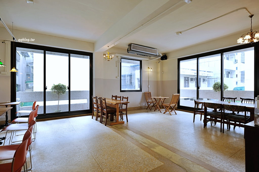 台中西區︱鐵木 Ironwood City.模範街人氣甜點店,選用當季新鮮水果為蛋糕主體 @QQ的懶骨頭 台中西區︱鐵木 Ironwood City.模範街人氣甜點店,選用當季新鮮水果為蛋糕主體 @QQ的懶骨頭