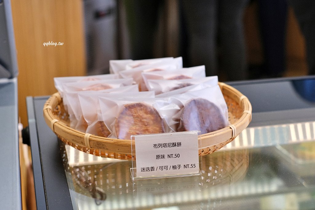 台中西區︱鐵木 Ironwood City.模範街人氣甜點店,選用當季新鮮水果為蛋糕主體 @QQ的懶骨頭 台中西區︱鐵木 Ironwood City.模範街人氣甜點店,選用當季新鮮水果為蛋糕主體 @QQ的懶骨頭