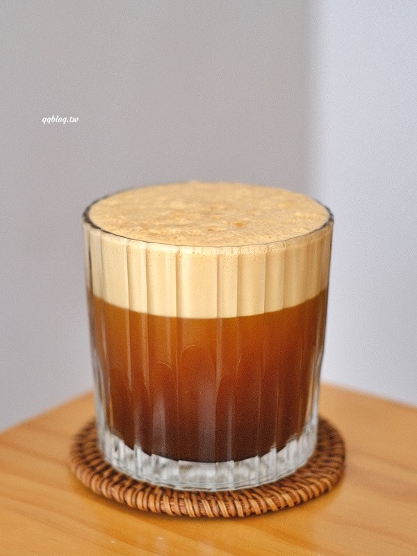 台中西區︱鐵木 Ironwood City.模範街人氣甜點店,選用當季新鮮水果為蛋糕主體 @QQ的懶骨頭 台中西區︱鐵木 Ironwood City.模範街人氣甜點店,選用當季新鮮水果為蛋糕主體 @QQ的懶骨頭