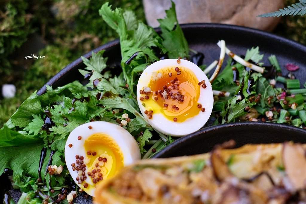 台中南屯︱貳樓@秀泰文心店．充滿未來感的森林系早午餐，好吃又好拍 @QQ的懶骨頭