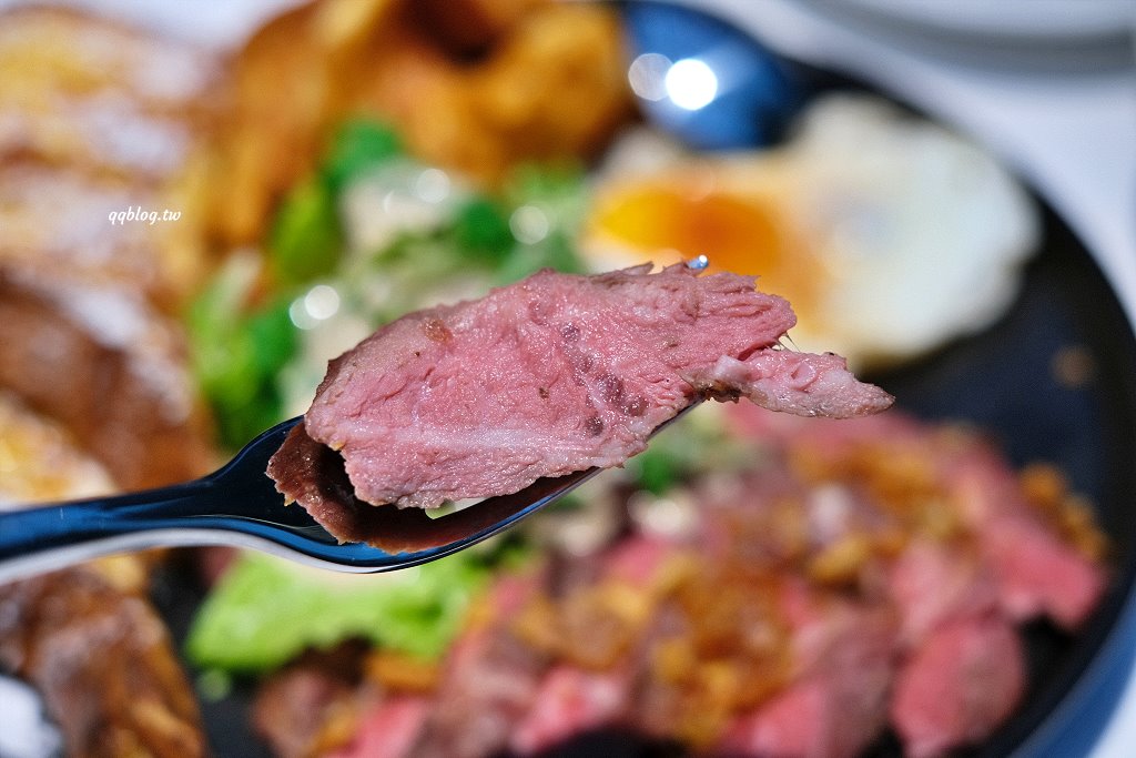 台中南屯︱貳樓@秀泰文心店．充滿未來感的森林系早午餐，好吃又好拍 @QQ的懶骨頭