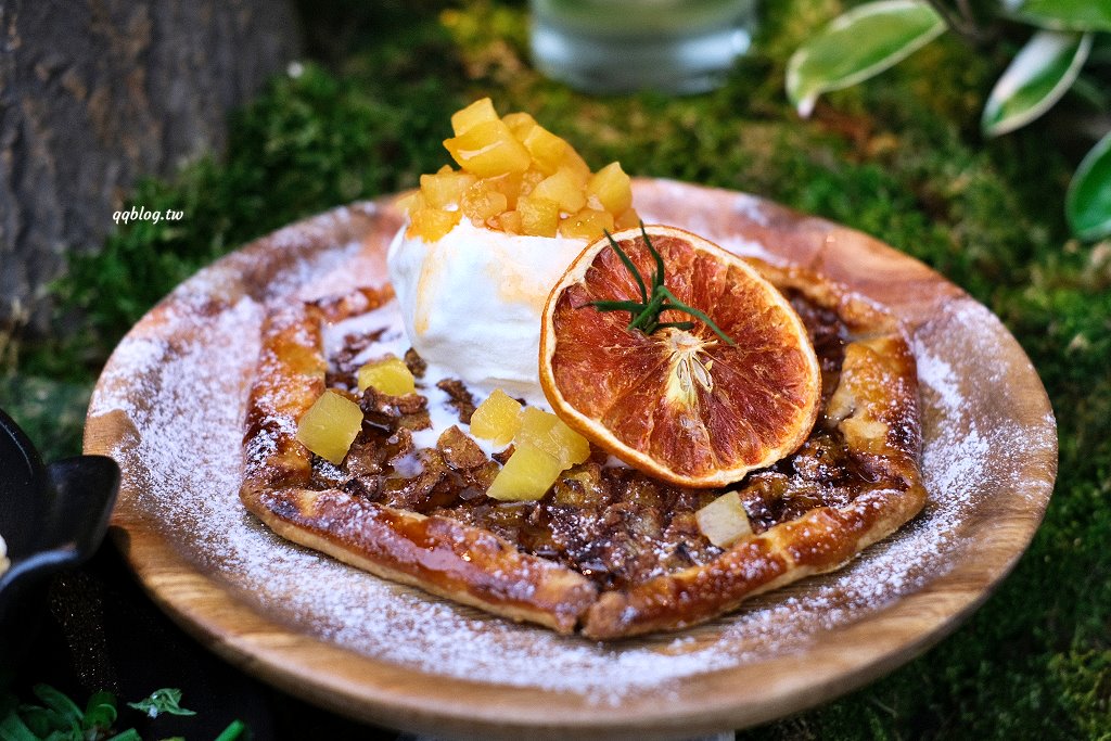 台中南屯︱貳樓@秀泰文心店．充滿未來感的森林系早午餐，好吃又好拍 @QQ的懶骨頭