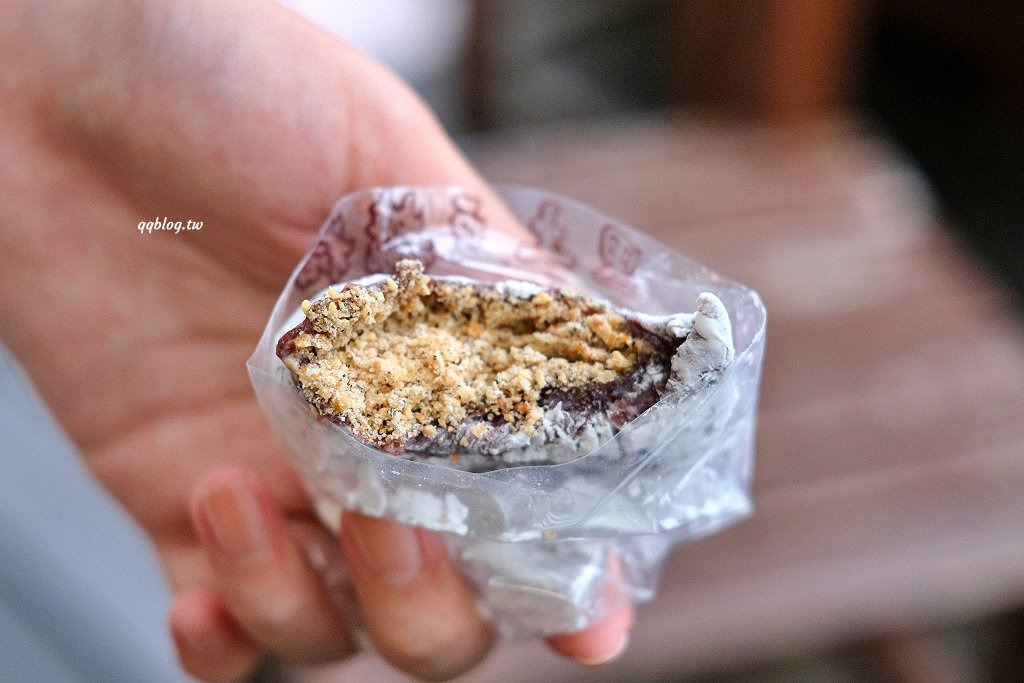 台東︱陳記麻糬．營業將近90年的排隊美食，招牌的旗魚麻糬必買 @QQ的懶骨頭