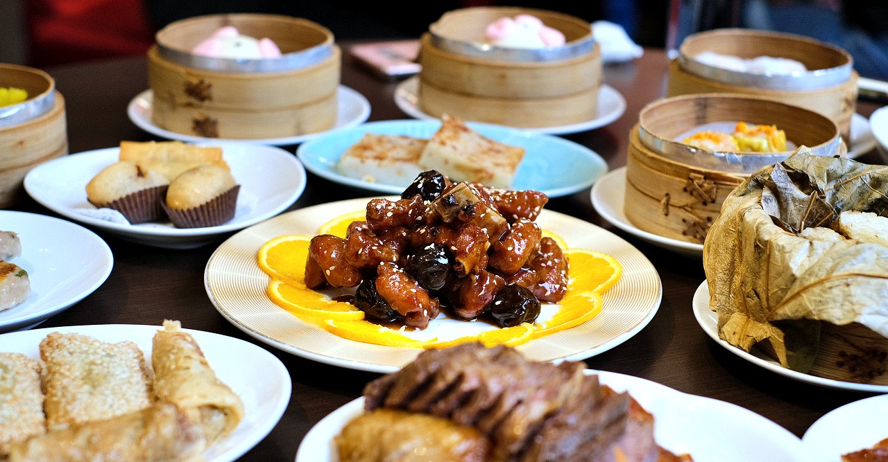 台中南屯︱美美心港式飲茶．台中港式飲茶吃到飽，午餐只要558元起就有40多道港點任你選 @QQ的懶骨頭