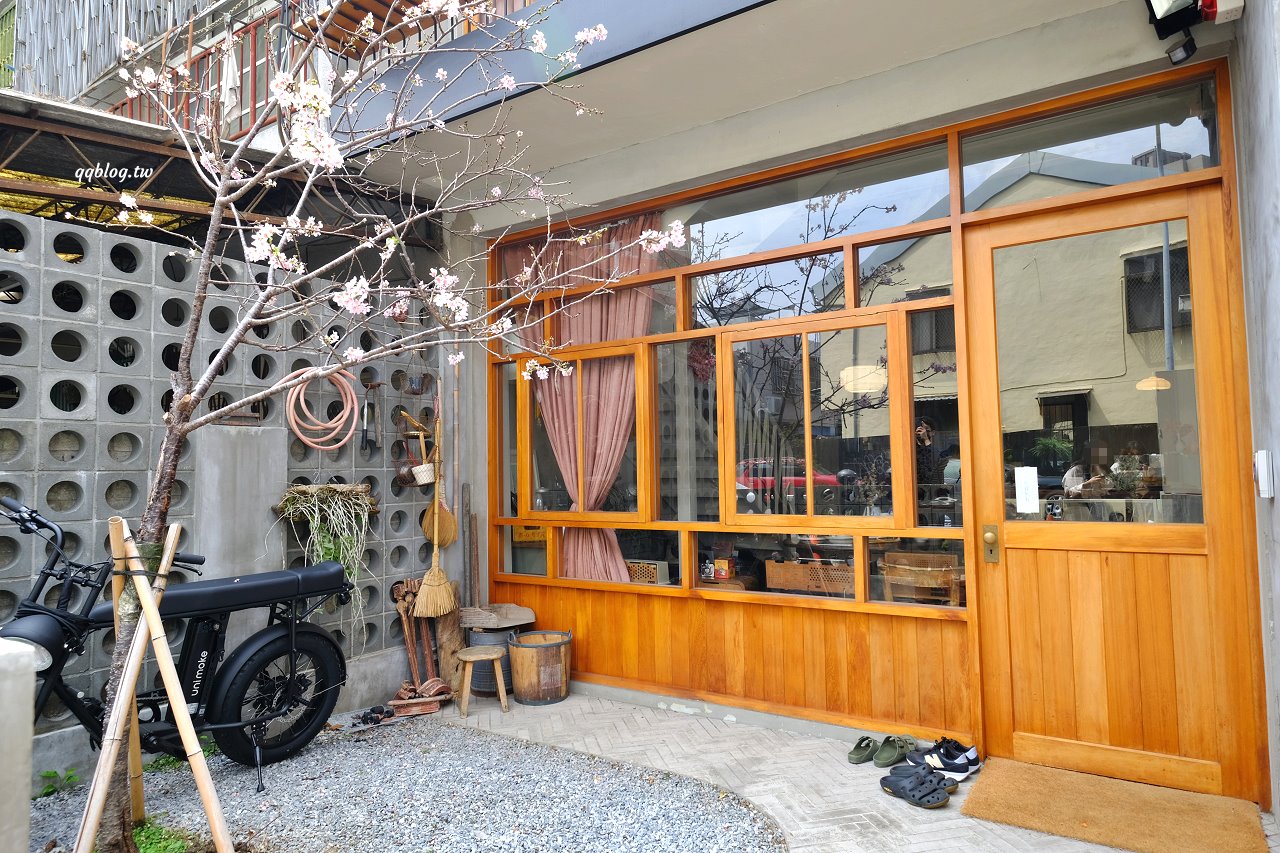 台中西屯︱美滿商店．結合麵包與選物的複合式商店，每月營業時間在IG公布，近逢甲商圈、新光三越 @QQ的懶骨頭