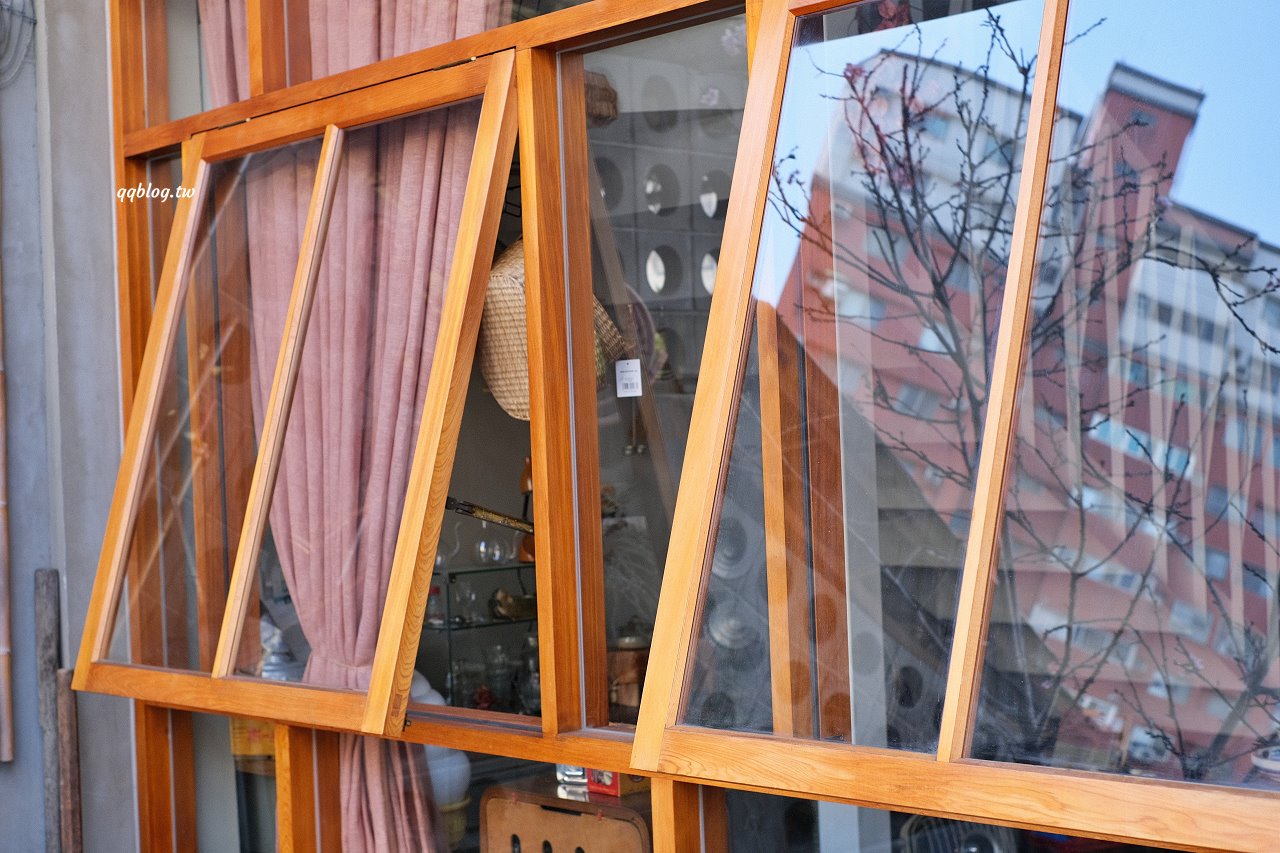 台中西屯︱美滿商店．結合麵包與選物的複合式商店，每月營業時間在IG公布，近逢甲商圈、新光三越 @QQ的懶骨頭