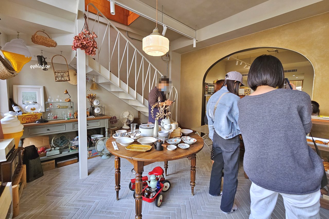 台中西屯︱美滿商店．結合麵包與選物的複合式商店，每月營業時間在IG公布，近逢甲商圈、新光三越 @QQ的懶骨頭