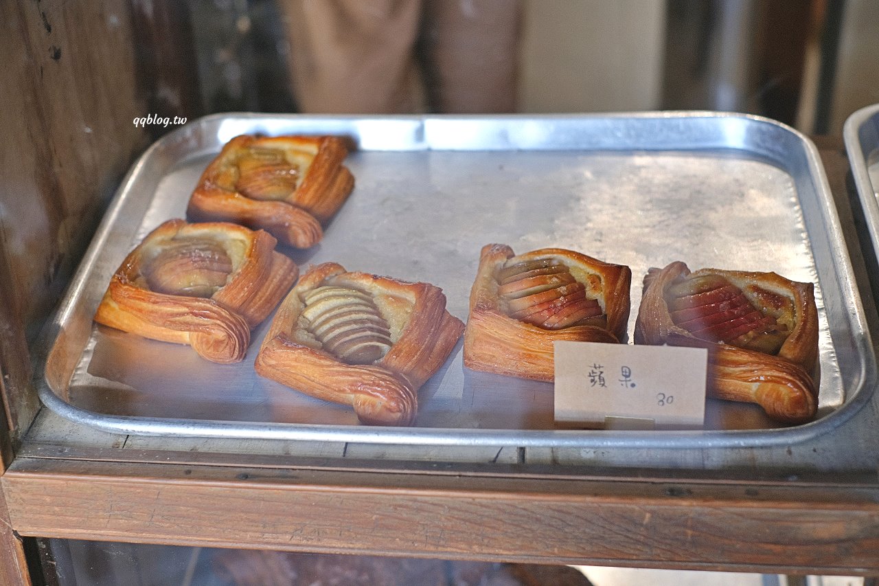 台中西屯︱美滿商店．結合麵包與選物的複合式商店，每月營業時間在IG公布，近逢甲商圈、新光三越 @QQ的懶骨頭
