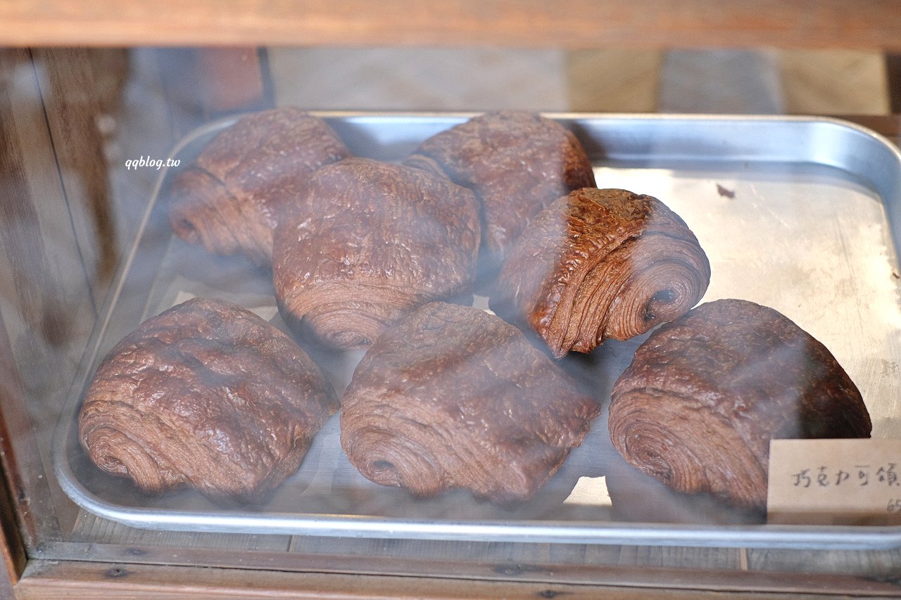 台中西屯︱美滿商店．結合麵包與選物的複合式商店，每月營業時間在IG公布，近逢甲商圈、新光三越 @QQ的懶骨頭