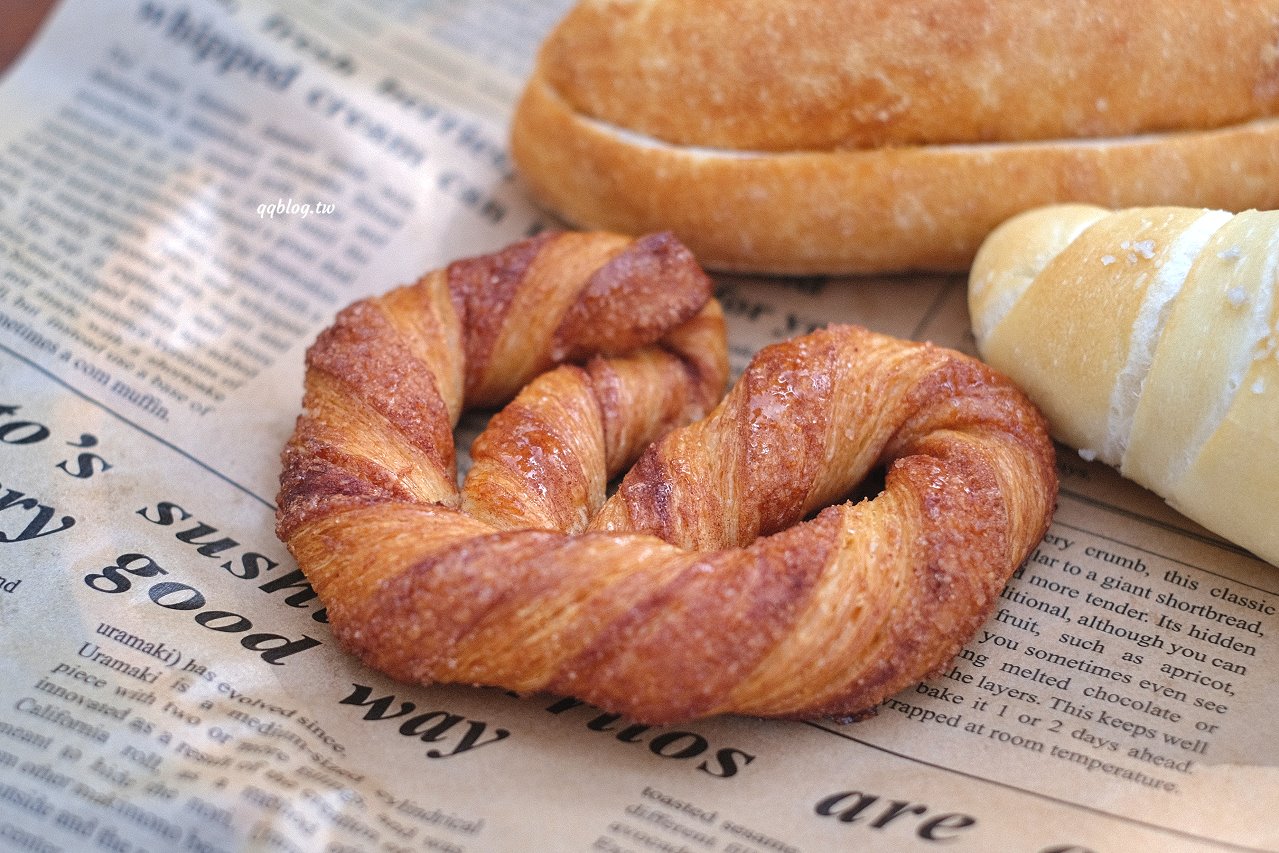 台中西屯︱美滿商店．結合麵包與選物的複合式商店，每月營業時間在IG公布，近逢甲商圈、新光三越 @QQ的懶骨頭