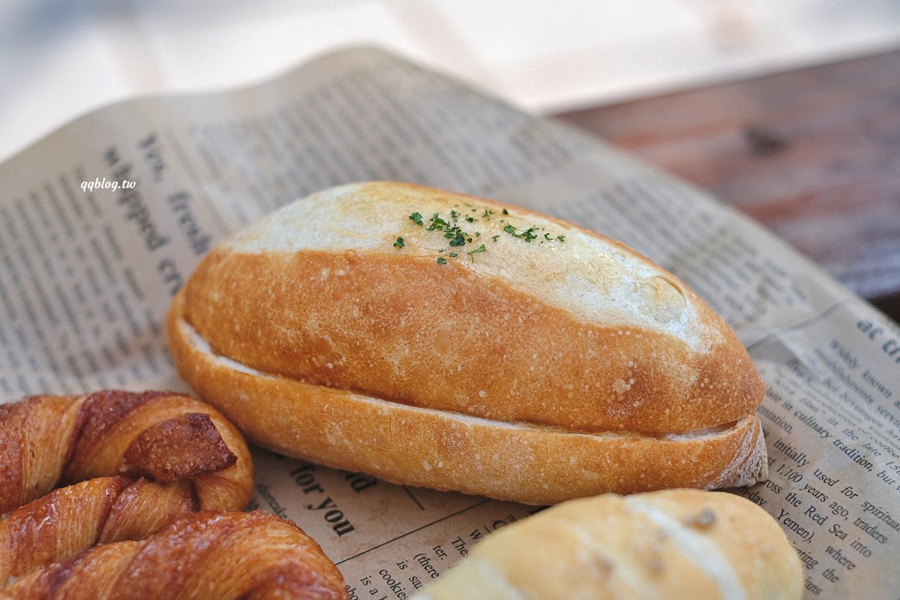 台中西屯︱美滿商店．結合麵包與選物的複合式商店，每月營業時間在IG公布，近逢甲商圈、新光三越 @QQ的懶骨頭